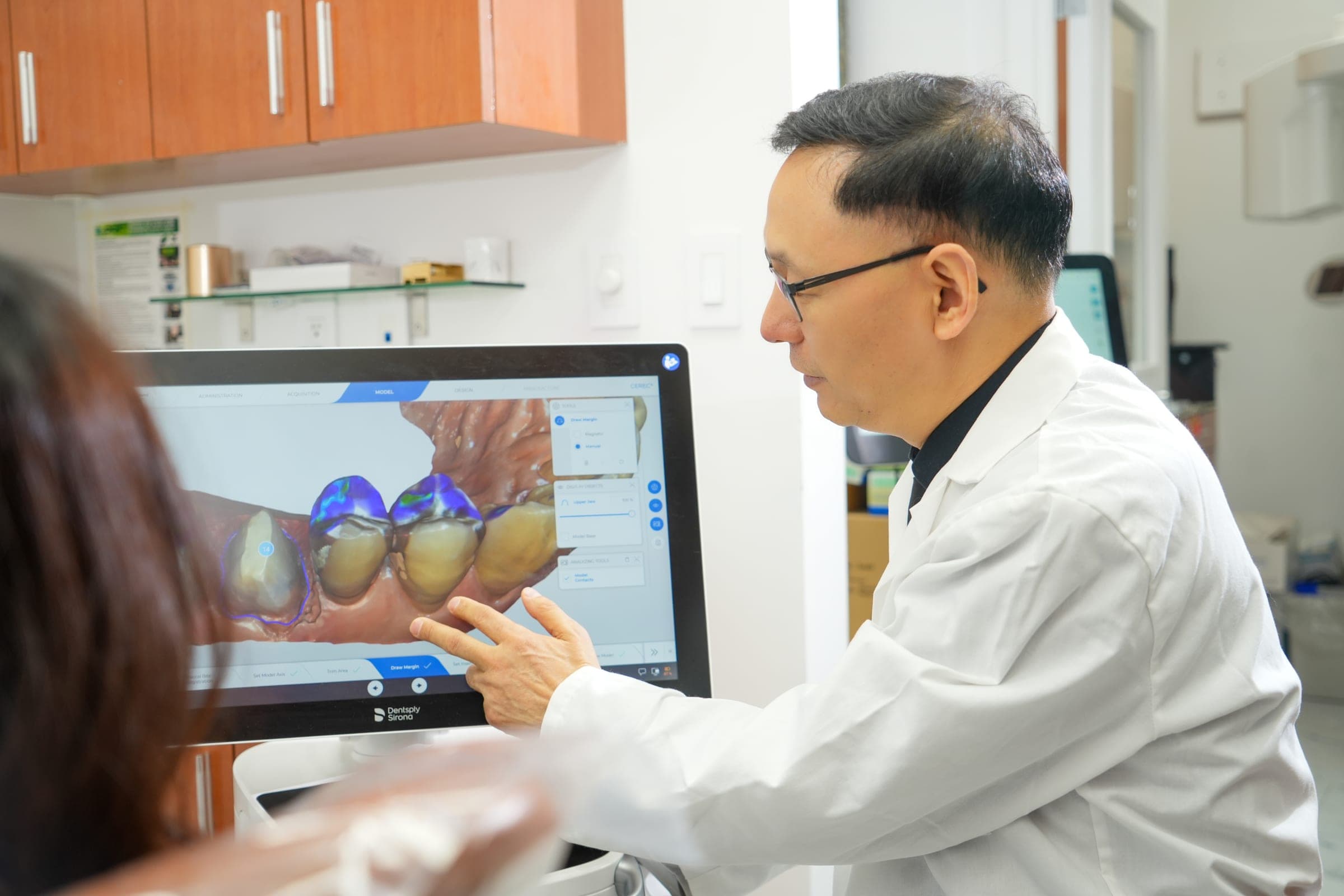 Centre Dental NYC — same-day CEREC crowns and 3D-guided implant surgery