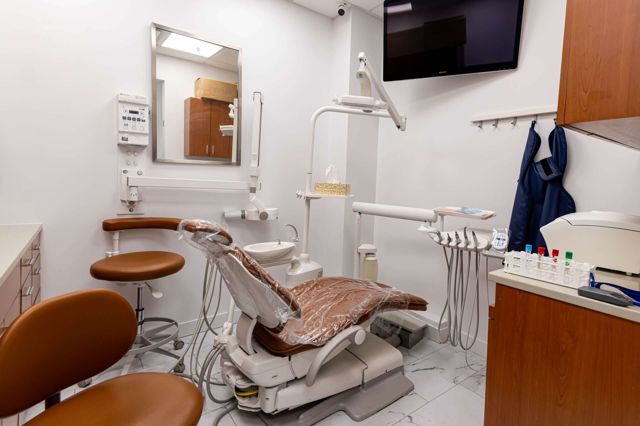 Centre Dental NYC — dental equipment and treatment room